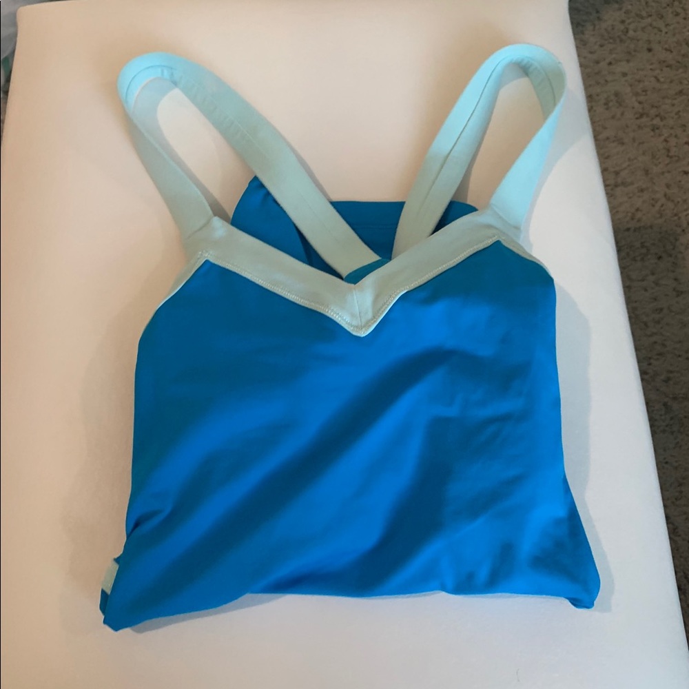 LULULEMON tank size 4